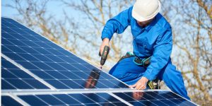 Installation Maintenance Panneaux Solaires Photovoltaïques à Cazenave-Serres-et-Allens